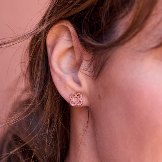 BARCELONA FLOWER MINI EARRINGS