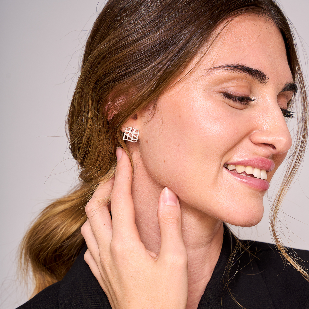 PENDIENTES MIA PEQUEÑOS