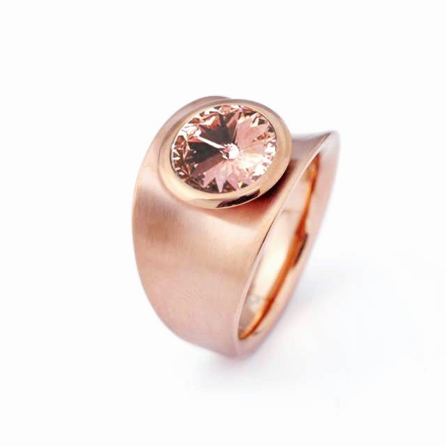 CONCAVE RING ROSE STEEL AND LIGHT PEACH CRYSTAL
