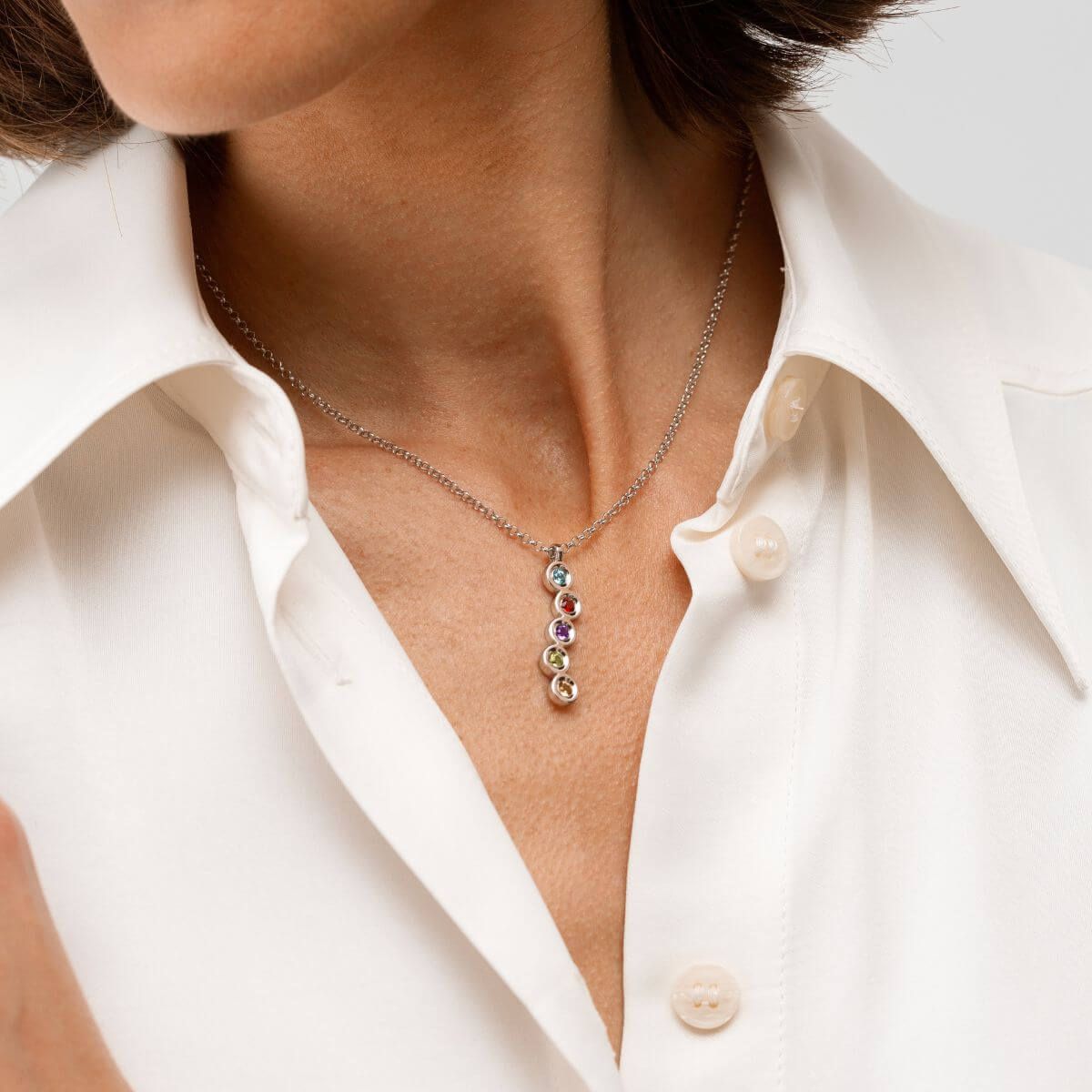 SILVER PENDANT AND 5 NATURAL STONES