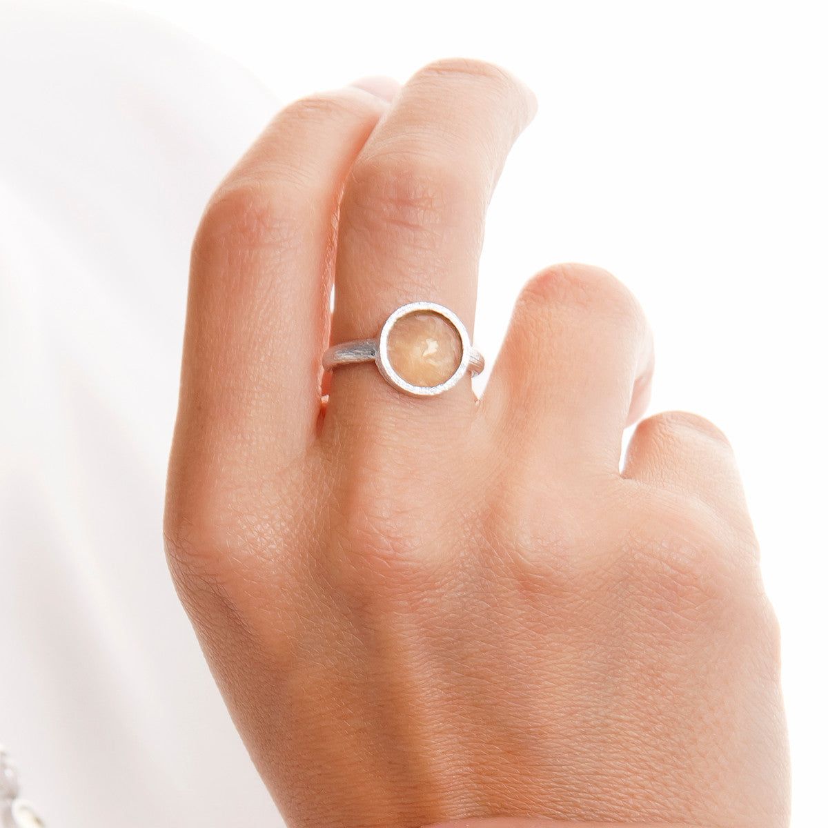 TALIA QUARTZ LEMON RING