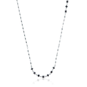 LONG COLLIER AVEC CRISTAL NOIR CARRÉ ET FACETTES