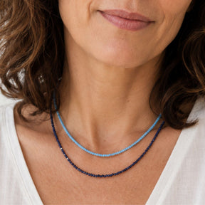 COLLAR TURQUESA AZUL CON CIERRE DE PLATA