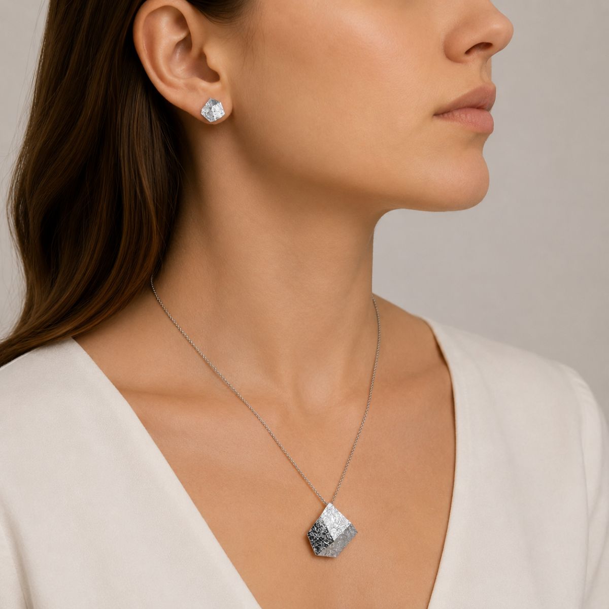COLGANTE NOVA DE PLATA