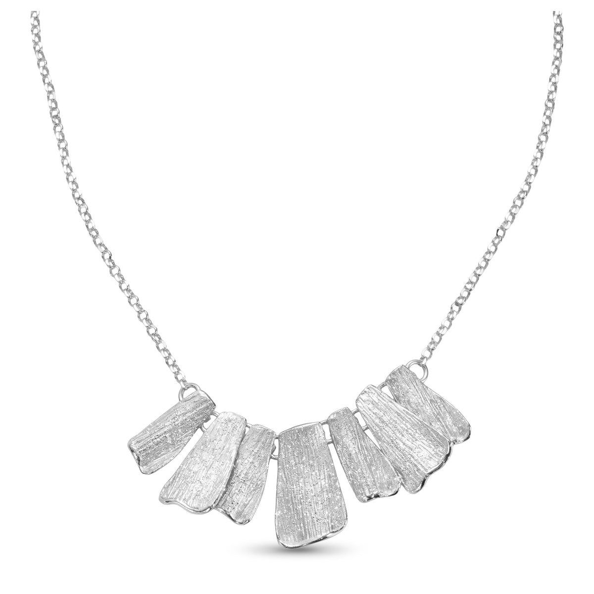 COLLAR VERA PETALOS DE PLATA