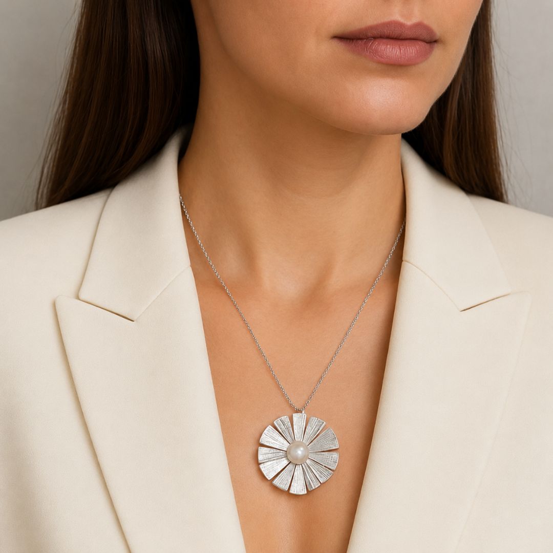 FANNYS PEARL PENDANT