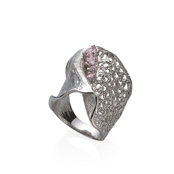 OPENWORK PLEATED RING WITH PINK ZIRCONIA